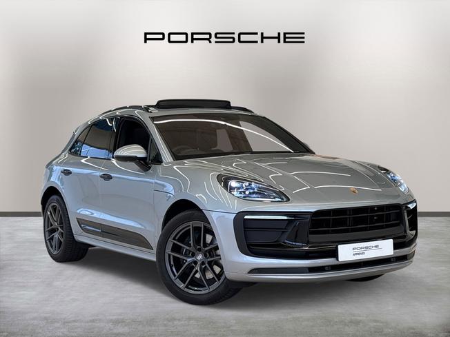 PORSCHE Macan Photo 1