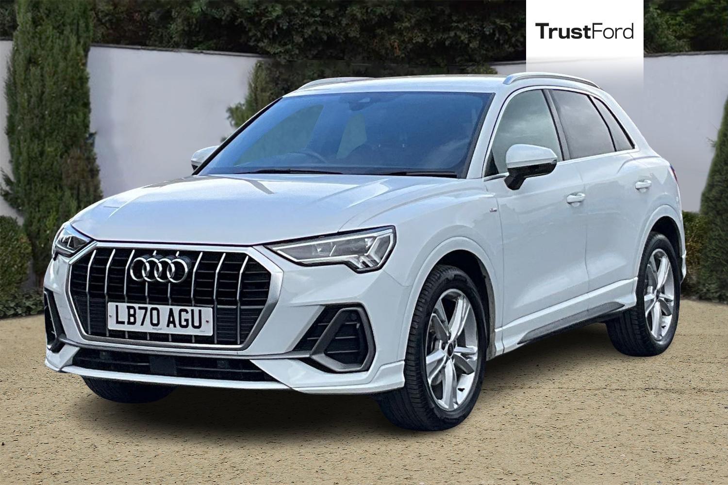 Audi Q3 Photo 4