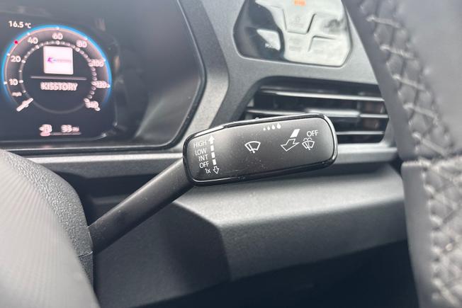 VOLKSWAGEN Caddy Photo 31
