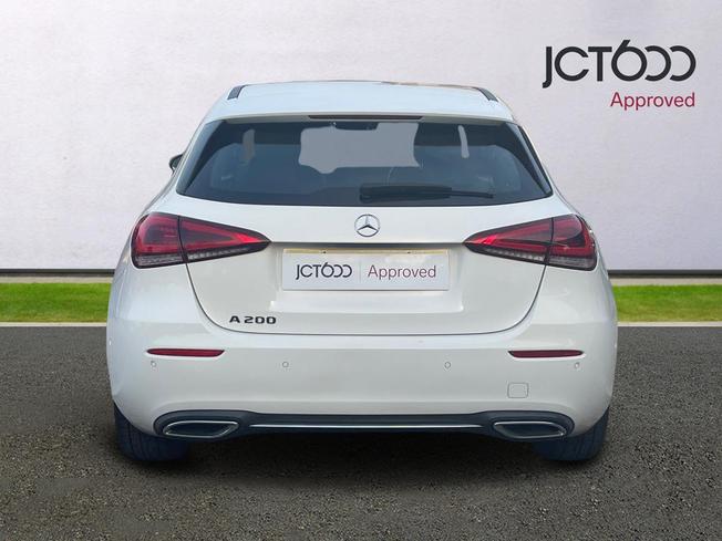 MERCEDES-BENZ A Class Photo 7