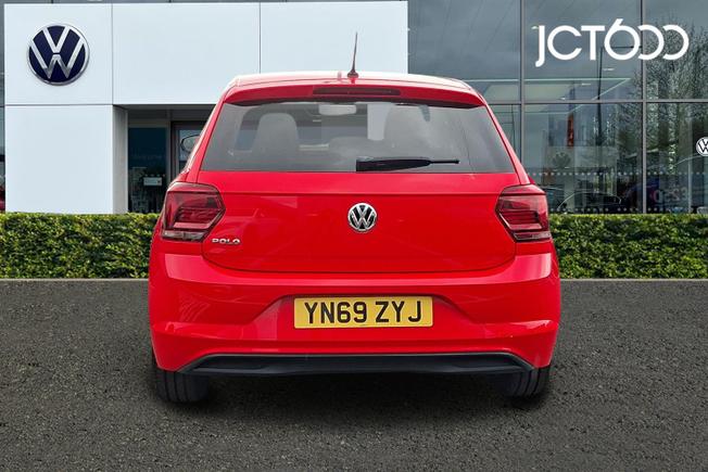 VOLKSWAGEN Polo Photo 7
