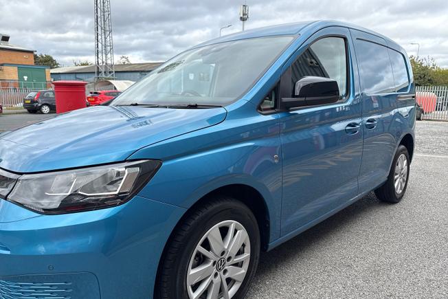 VOLKSWAGEN Caddy Photo 32