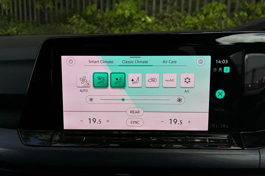Volkswagen GOLF Photo autoimg-4c8c2c50e72d509b536ebe16b37108b470523958.jpg