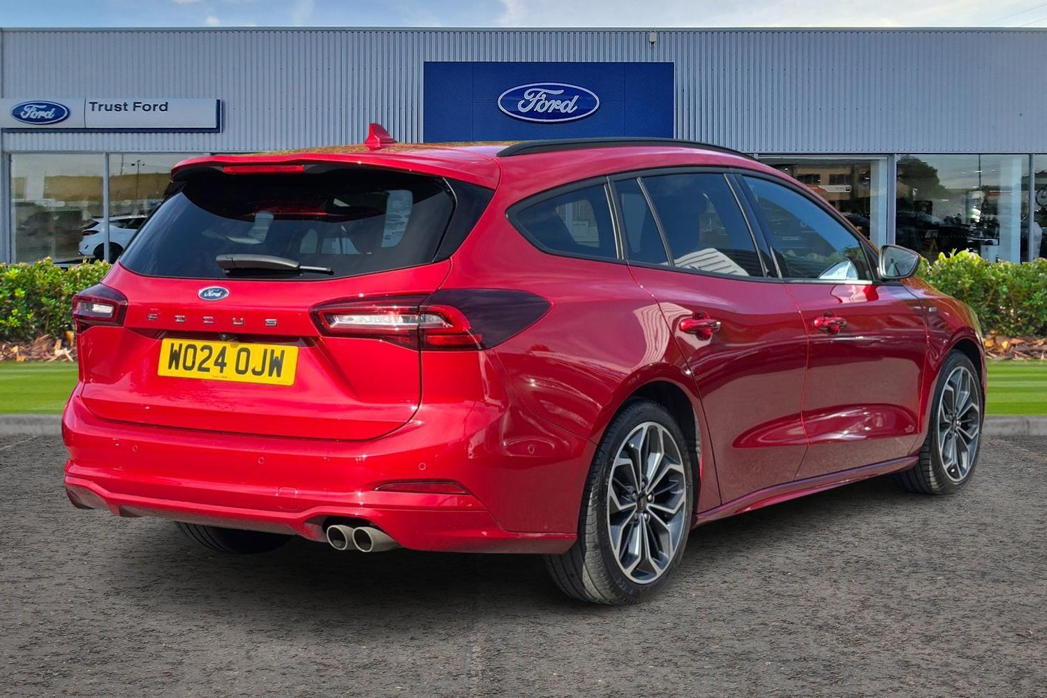Ford FOCUS Photo 3