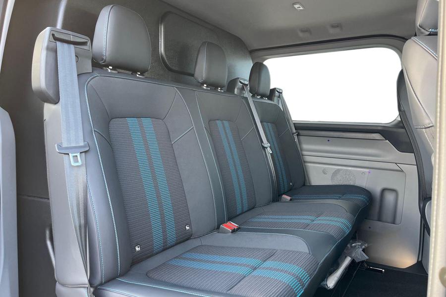 Ford TRANSIT CUSTOM Photo autoimg-4c8fa4e42156b804c607c8bd3852d7db98f1f796.jpg