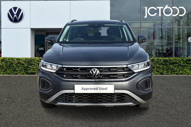 VOLKSWAGEN T-Roc Photo 8