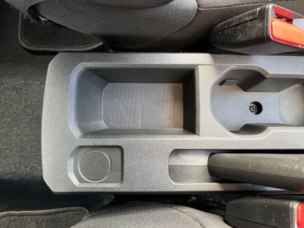 Dacia Sandero Photo autoimg-4c9c43985f42e90654fe13ae3754bf92a955acbe.jpg