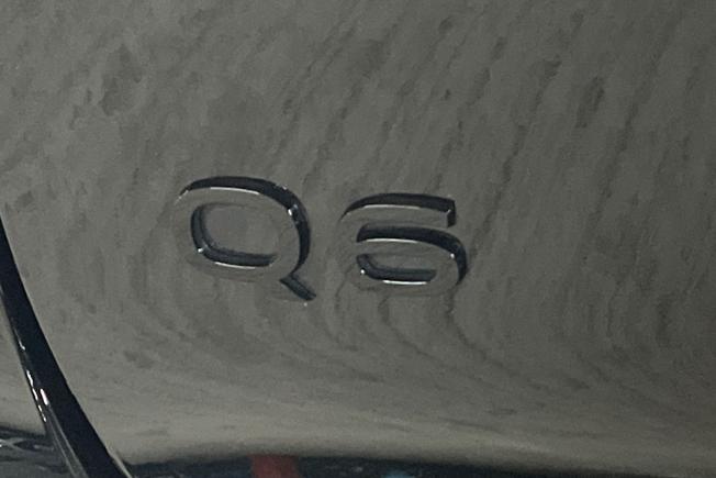 AUDI Q6 E-Tron Photo 34
