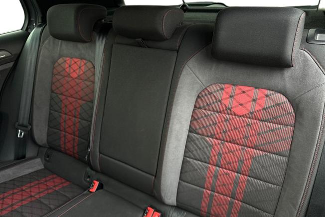 Volkswagen Golf Photo 9