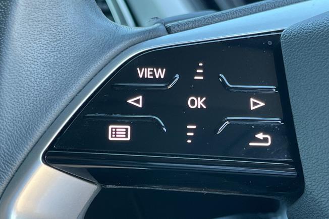 AUDI Q4 E-Tron Photo 16