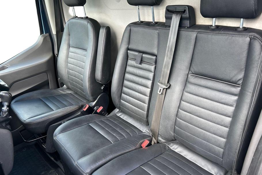 Used Ford TRANSIT OV71WJG 11
