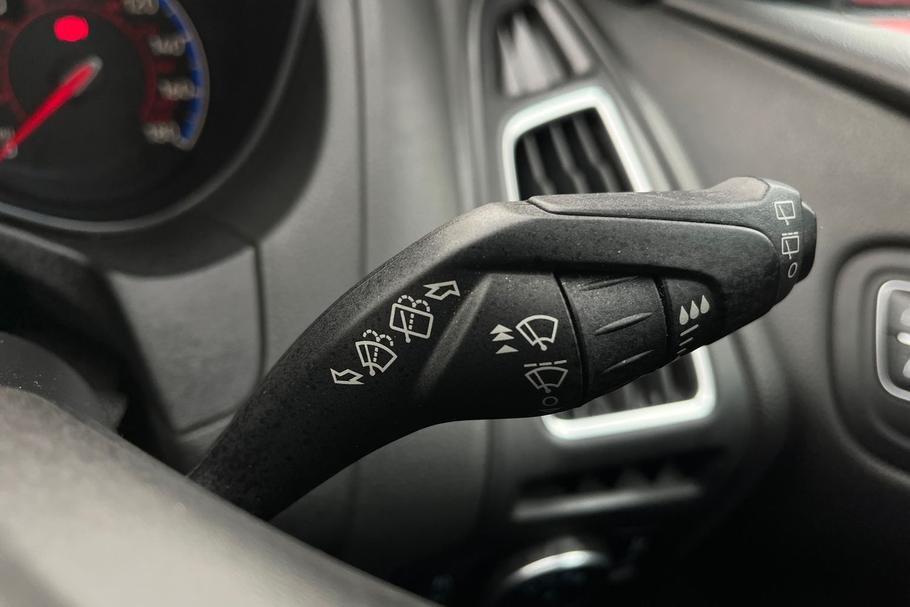 Used Ford FOCUS RS 15