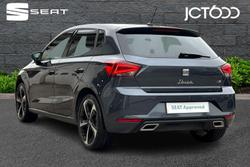 SEAT Ibiza Photo 3