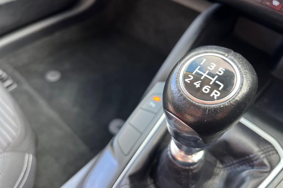 Ford FOCUS Photo autoimg-4cb81d89d2b80d43d0bca299ee078adb11baf125.jpg