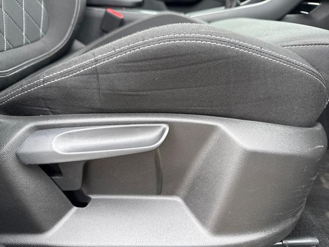 ŠKODA Karoq Photo 27