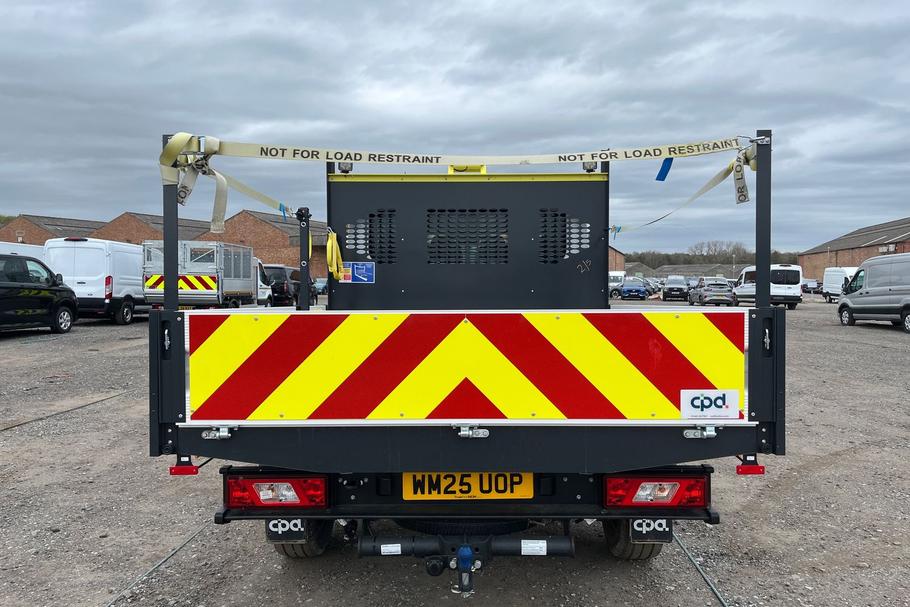Used FORD TRANSIT WM25UOP 13