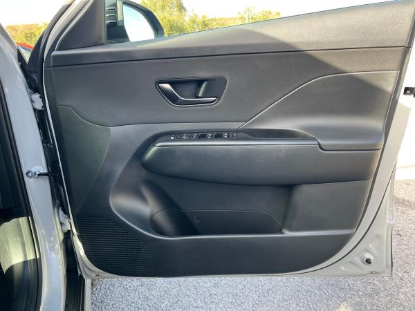 Hyundai KONA Photo autoimg-4cbc95c681c9e9b96420ee7e998f8a32dfb15350.jpg