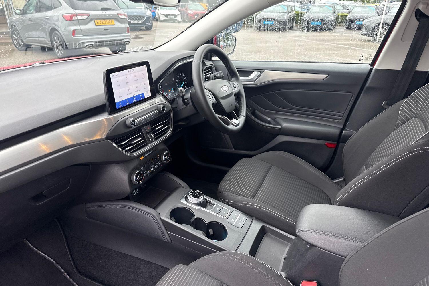 Ford FOCUS Photo 17