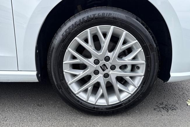 SEAT Ibiza Photo 5