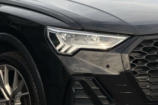 Audi Q3 Photo 19