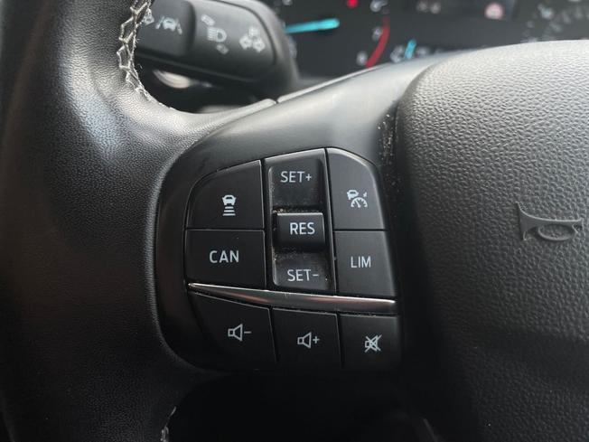 FORD Fiesta Photo 16