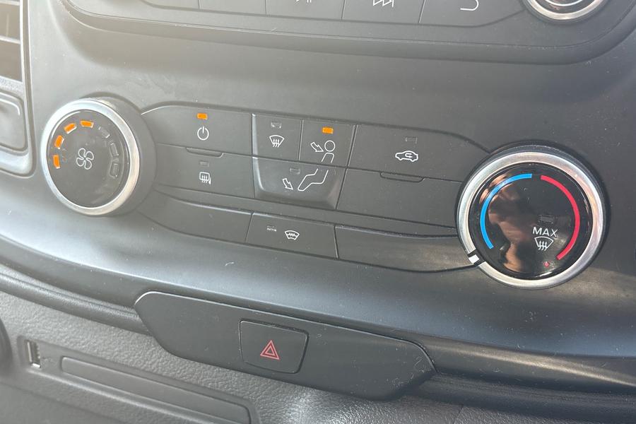 Ford TRANSIT Photo autoimg-4cd6d572b78f35ca2b7983969fb531fad214b69b.jpg