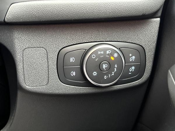 Ford Focus Photo autoimg-4cd7046ab694cc618ee5aeda5031ea8635873ec6.jpg