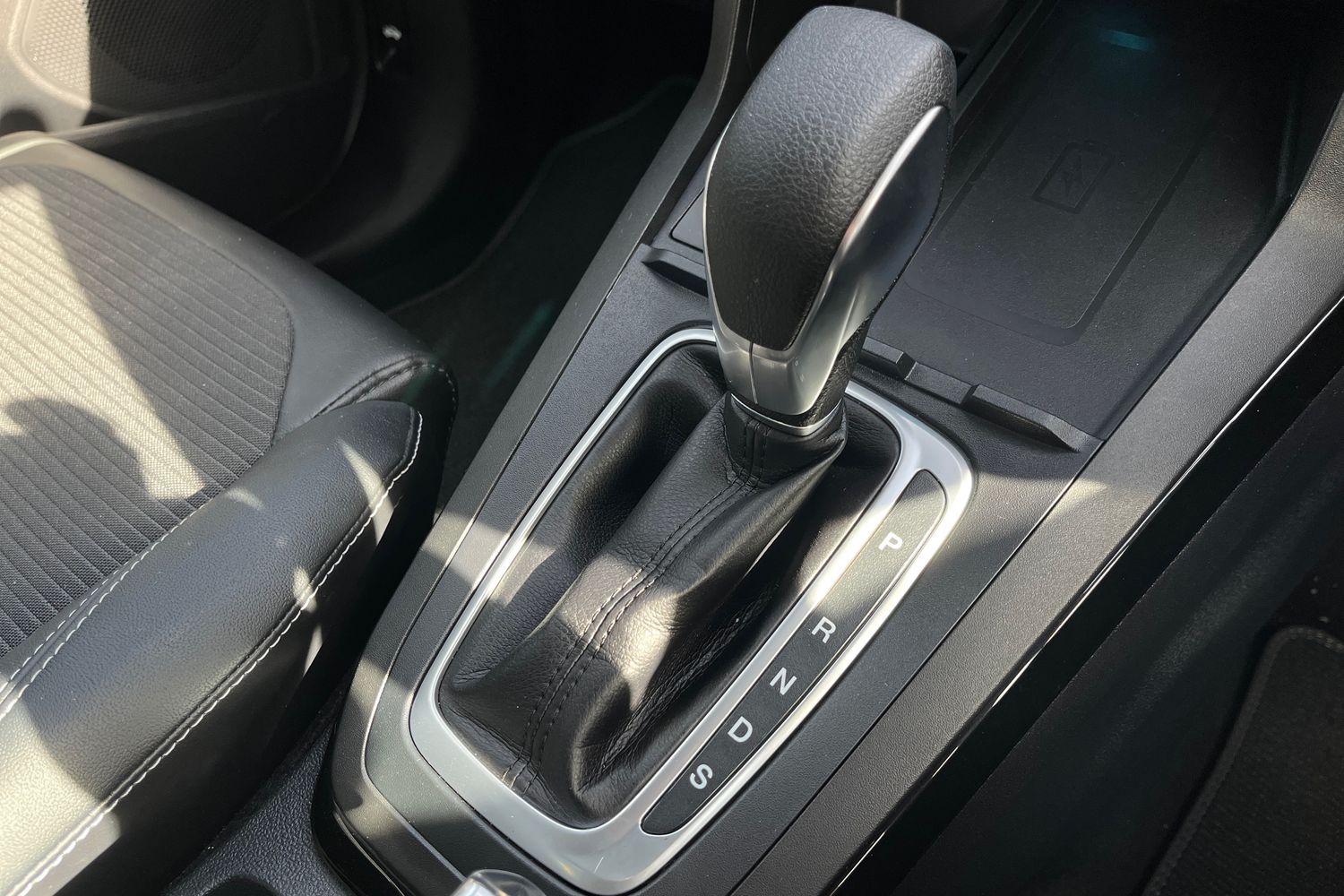 Ford Puma Photo 34