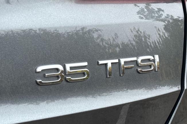 AUDI Q3 Photo 27