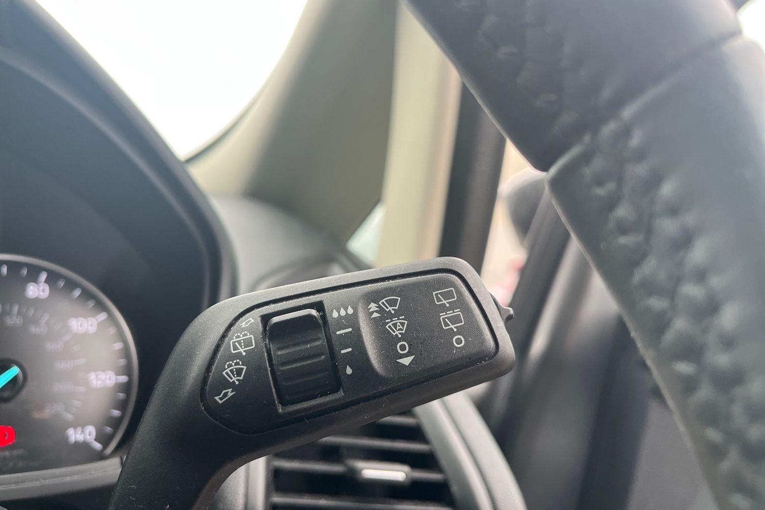 Ford ECOSPORT Photo 14