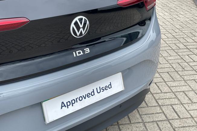 VOLKSWAGEN ID.3 Photo 21