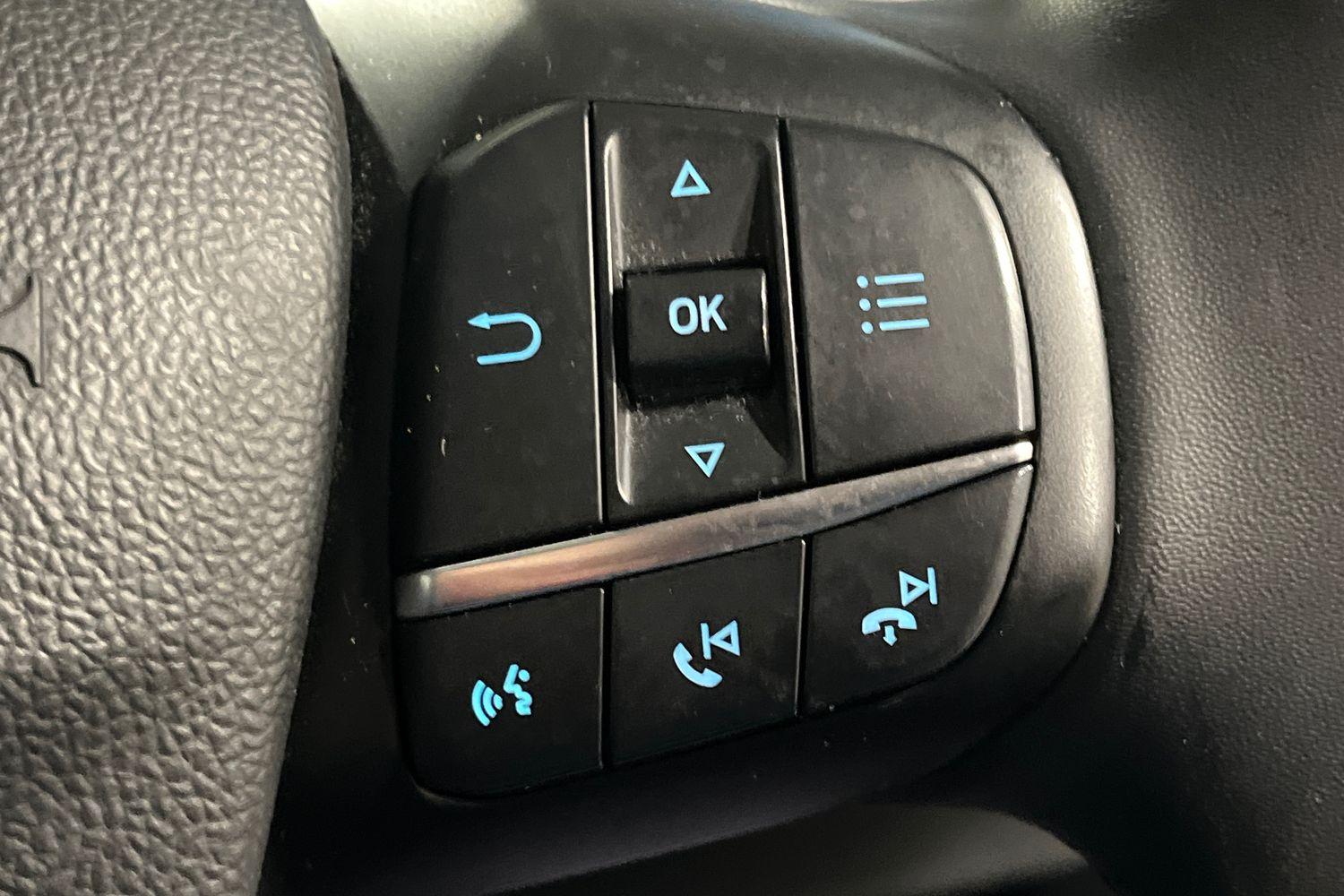 Ford FOCUS Photo 39