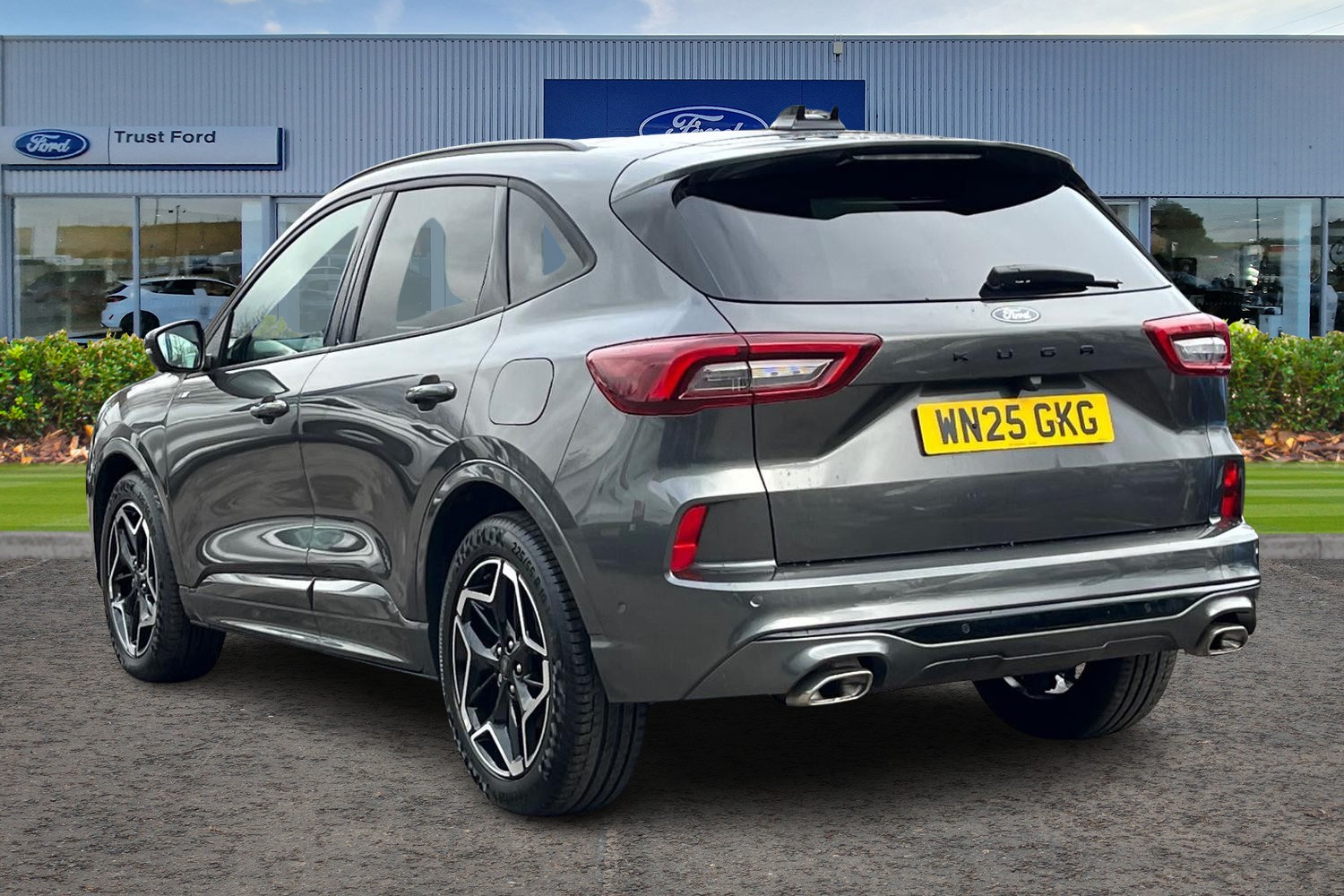 Ford KUGA Photo 1