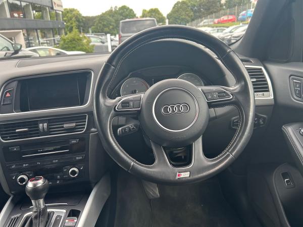 Audi SQ5 Photo autoimg-4cf09078076dbeff500c6f612b3161957c6e0e6c.jpg