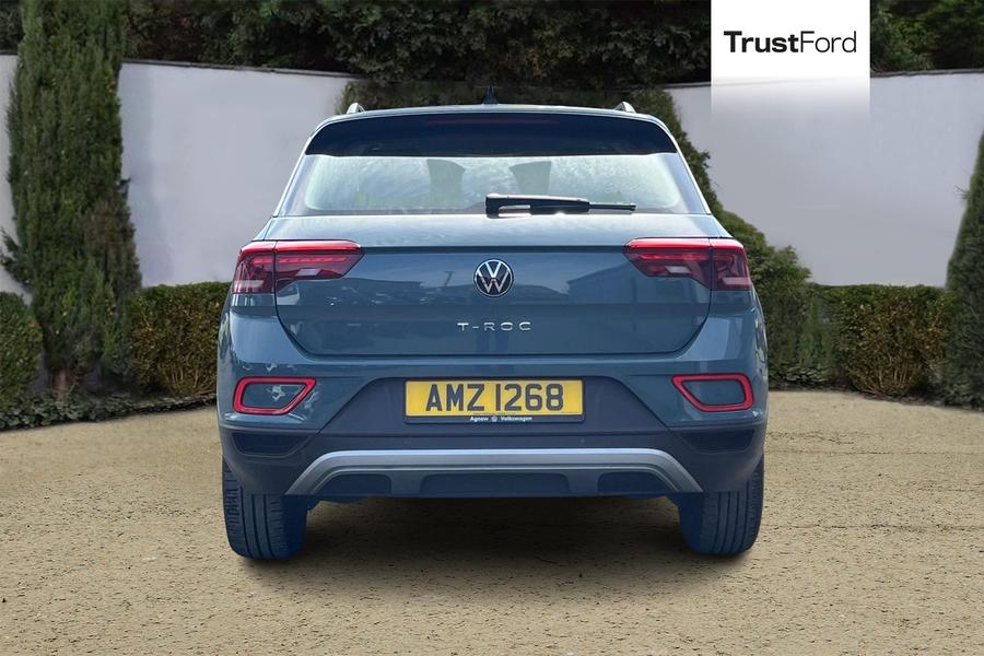 Volkswagen T-ROC Photo autoimg-4cf0c13c6551860260685672b6c144a9257c951d.jpg
