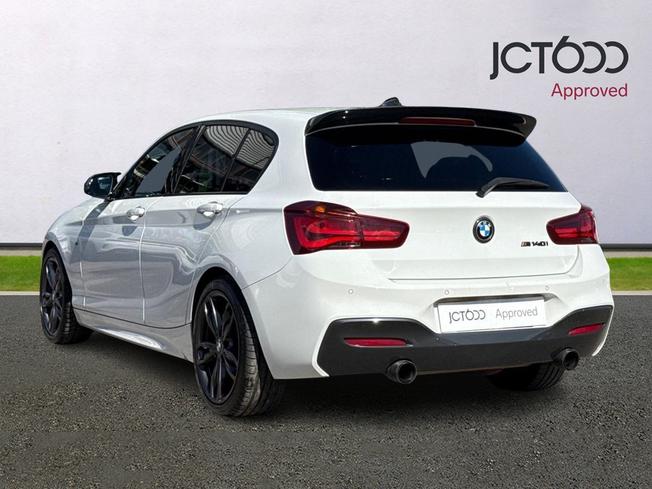 BMW 1 Series Photo 3
