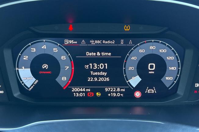 Audi Q3 Photo 15