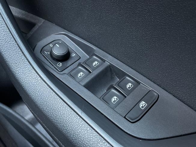 ŠKODA Karoq Photo 34
