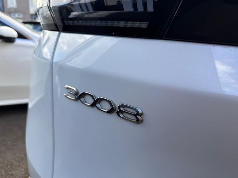 Used Peugeot 3008 EK22WWT 27