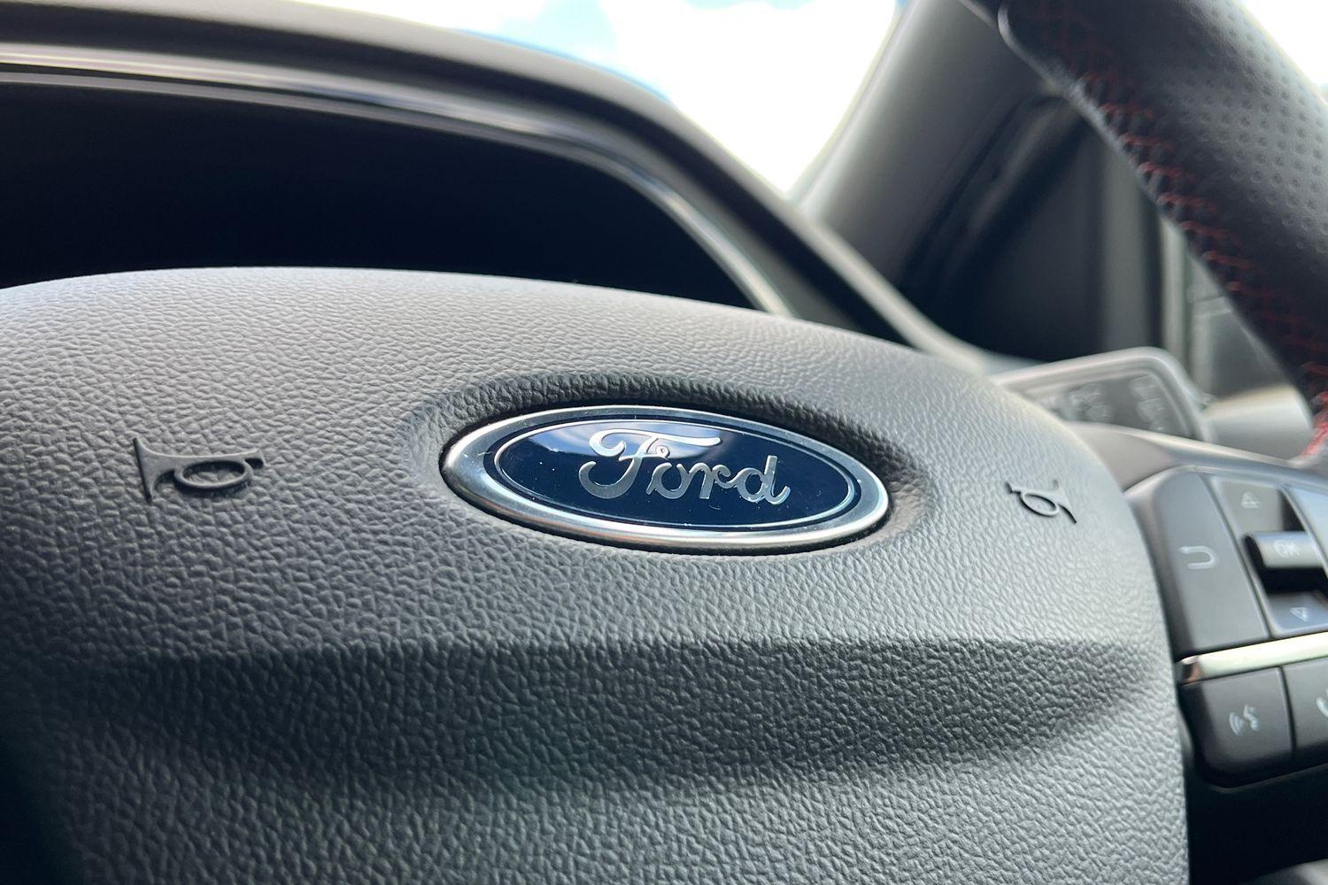 Ford Focus Photo 39