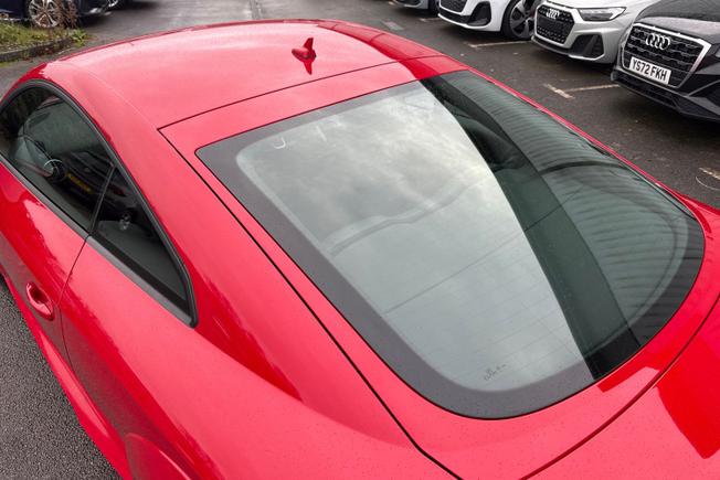 AUDI TT Photo 23