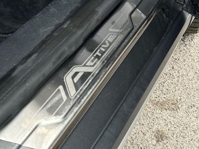 FORD Fiesta Photo 46