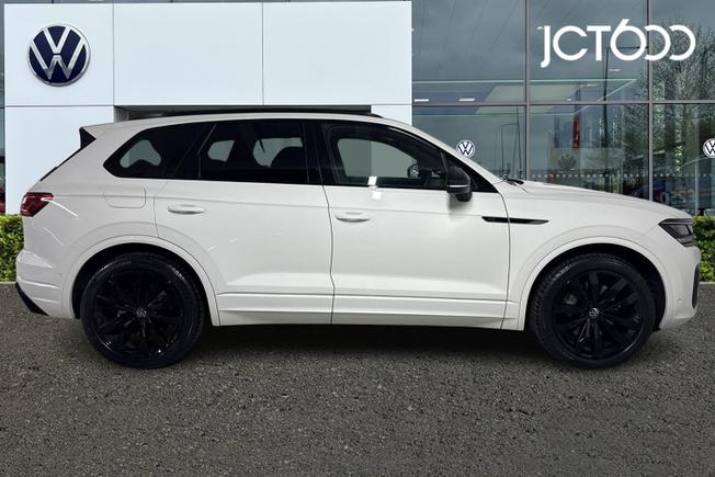 VOLKSWAGEN Touareg Photo 4