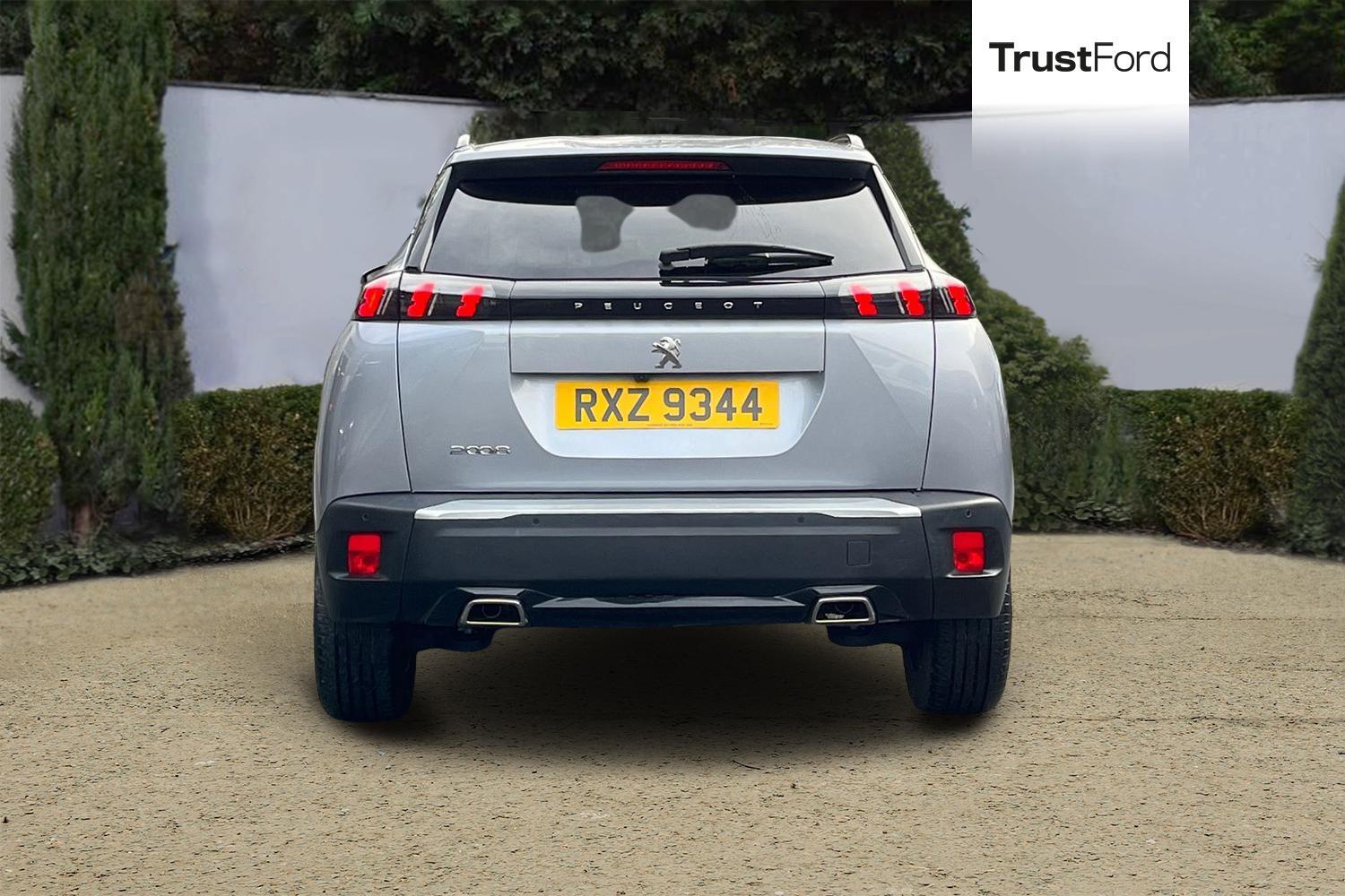 Peugeot 2008 Photo 6