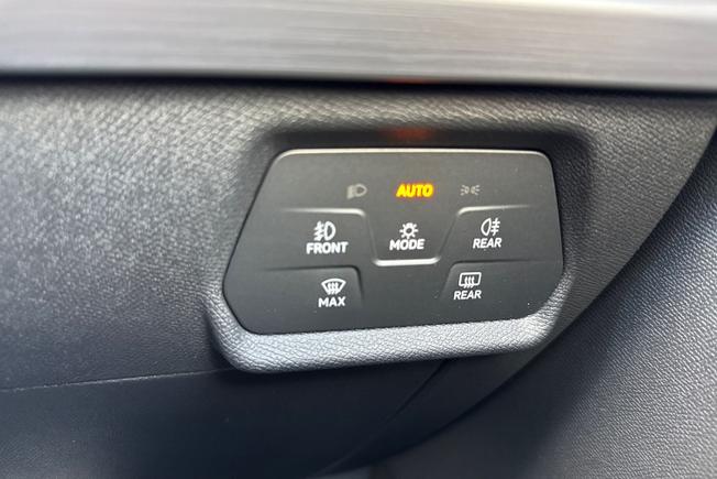 SEAT Leon Photo 34