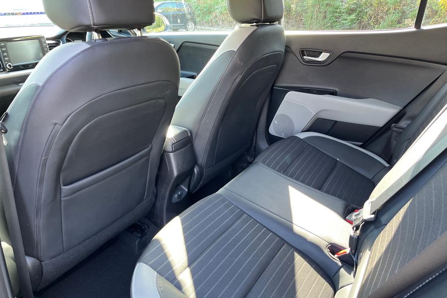 Kia Stonic Photo autoimg-4d00ba0c463e963cb447c8f97b5d2c5ee99fb2d3.jpg