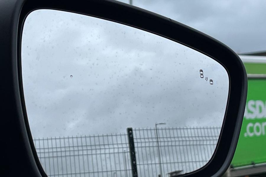 Ford KUGA Photo autoimg-4d069feb2c875c5772698e57baf3db429d997244.jpg