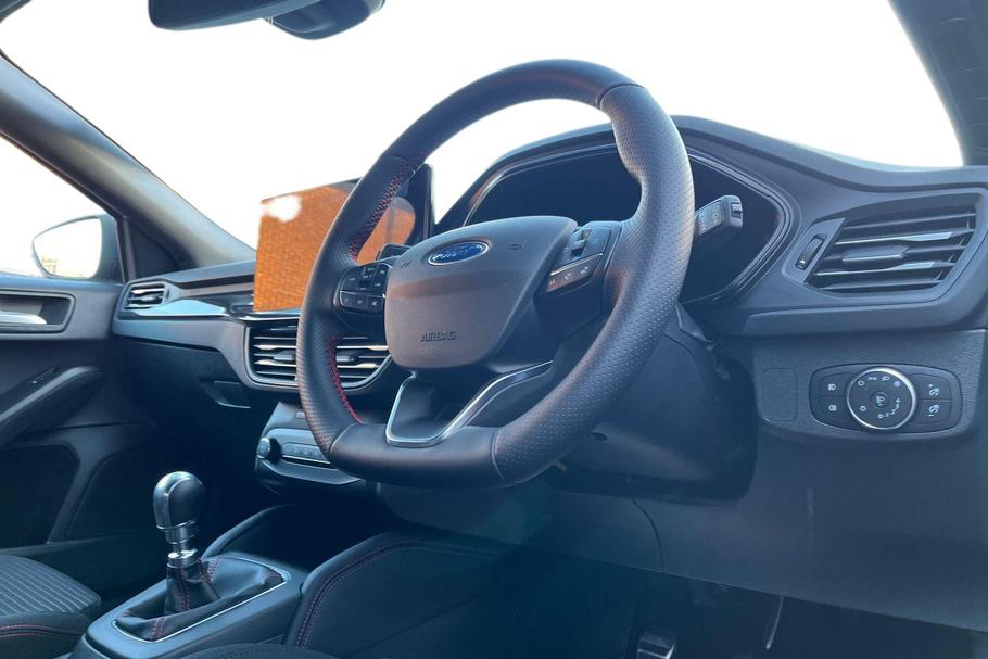 Used Ford FOCUS IMZ9423 9