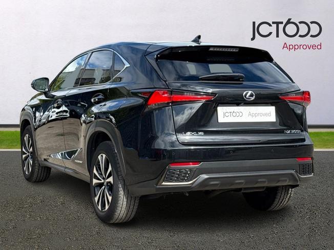 Lexus NX Photo 3