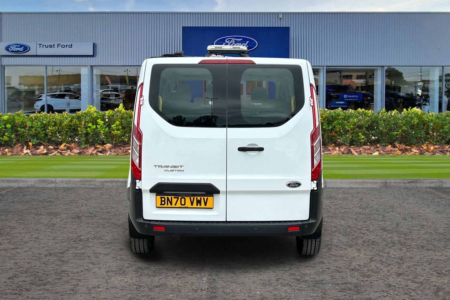 Ford TRANSIT CUSTOM Photo 13